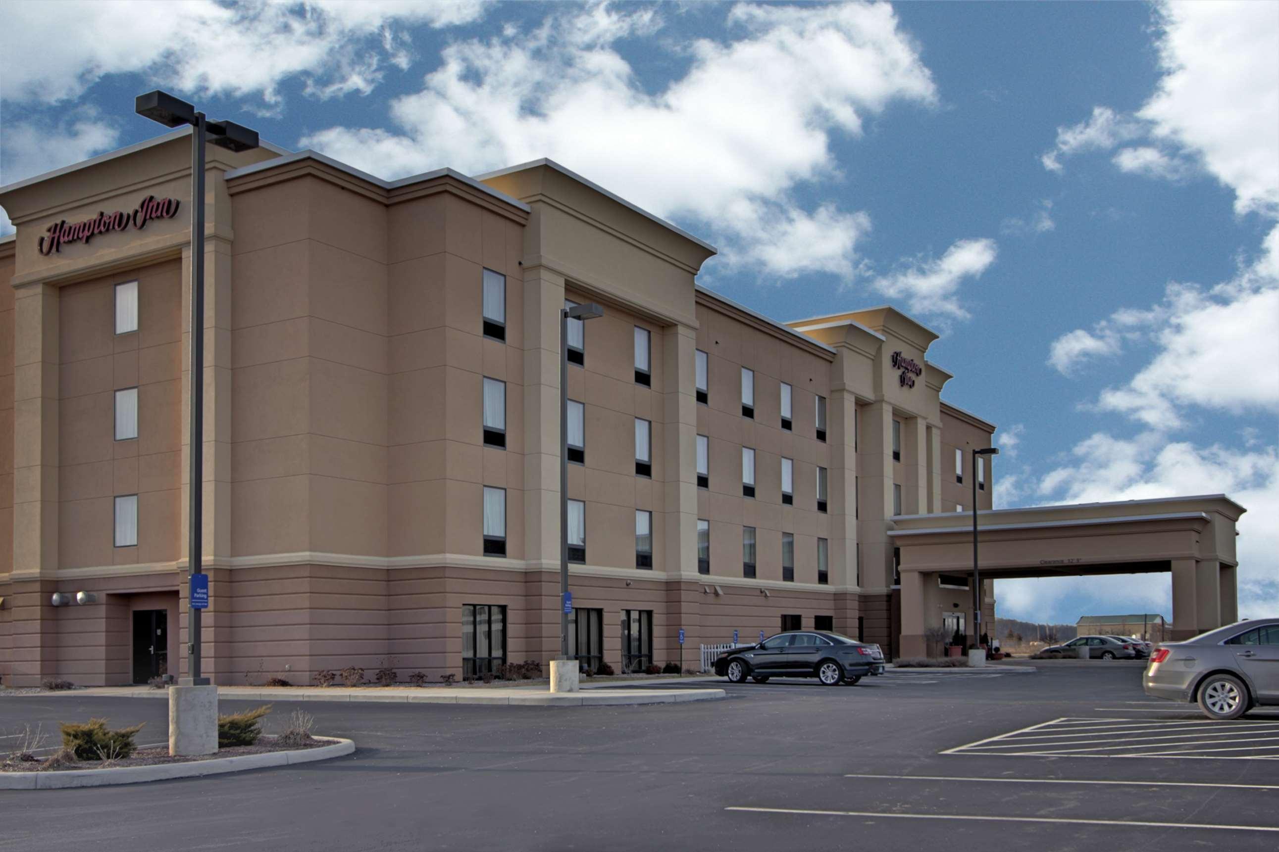 Hampton Inn Дефайанс Экстерьер фото
